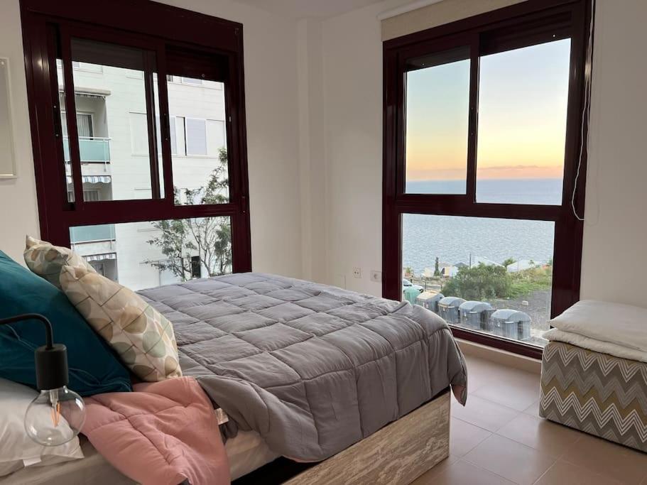Piso Moderno En Santa Cruz De Tenerife Apartment Luaran gambar